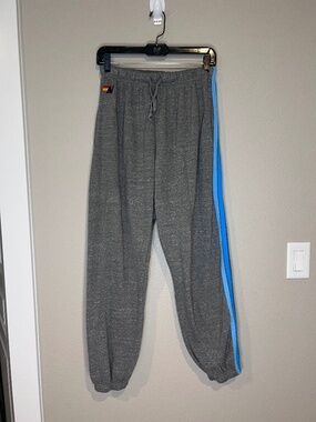 Aviator Nation - 5 STRIPE SWEATPANTS - HEATHER GREY // BLUE - SIZE LARGE.